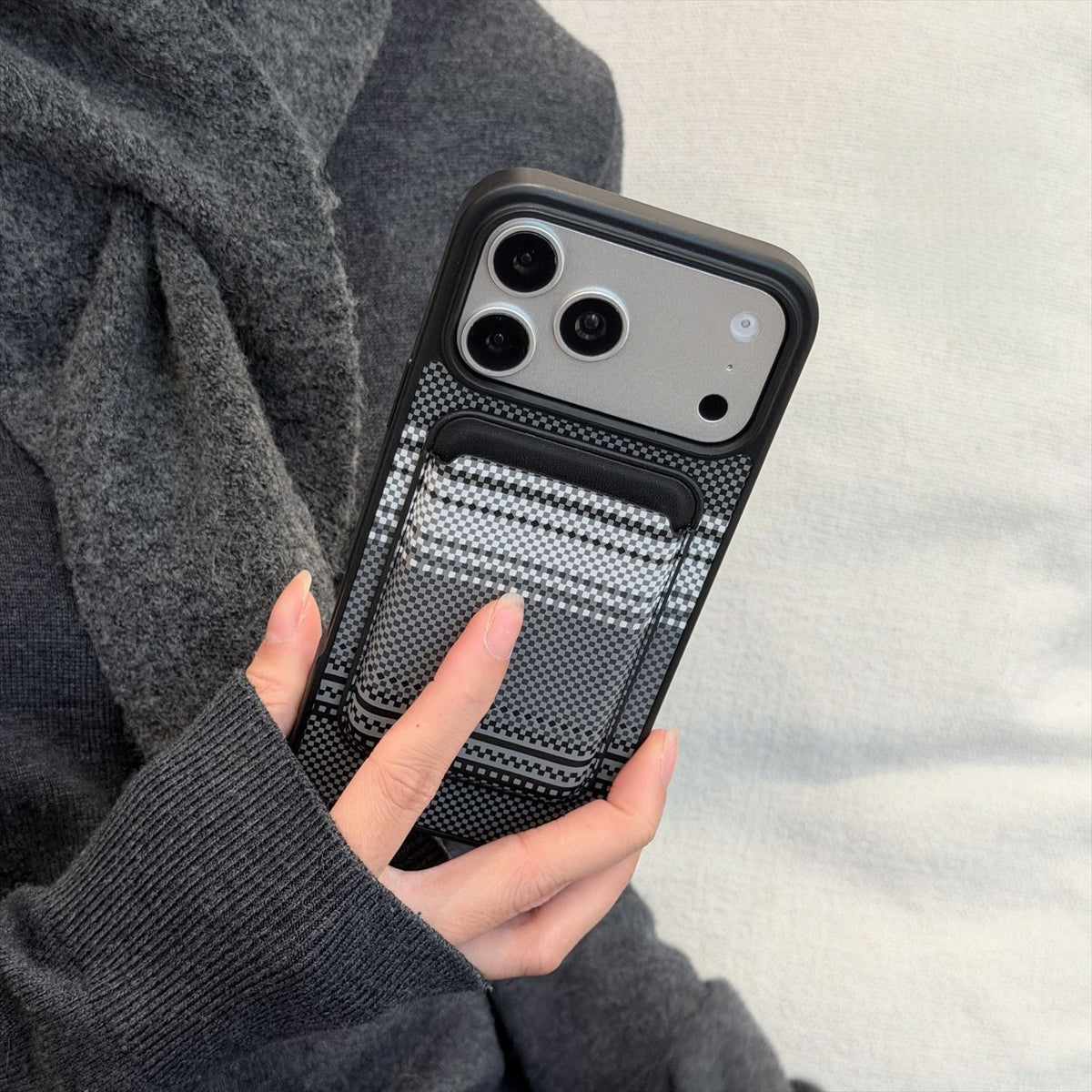Carbon Fiber Magnetic 2-in-1 Card Holder Protective Case