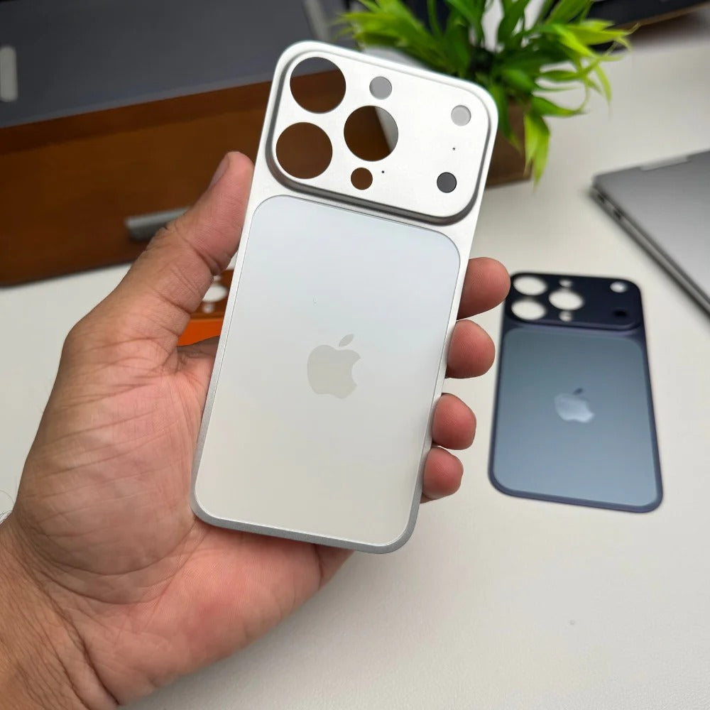 Convertable Panel For iPhones to iPhone 17