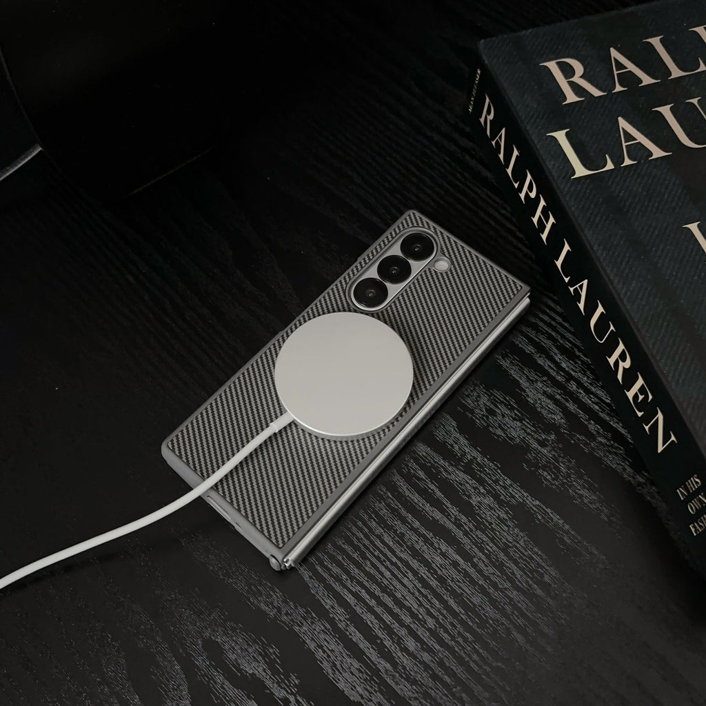 Carbon Fiber Magnetic Fiber Case With Magsafe